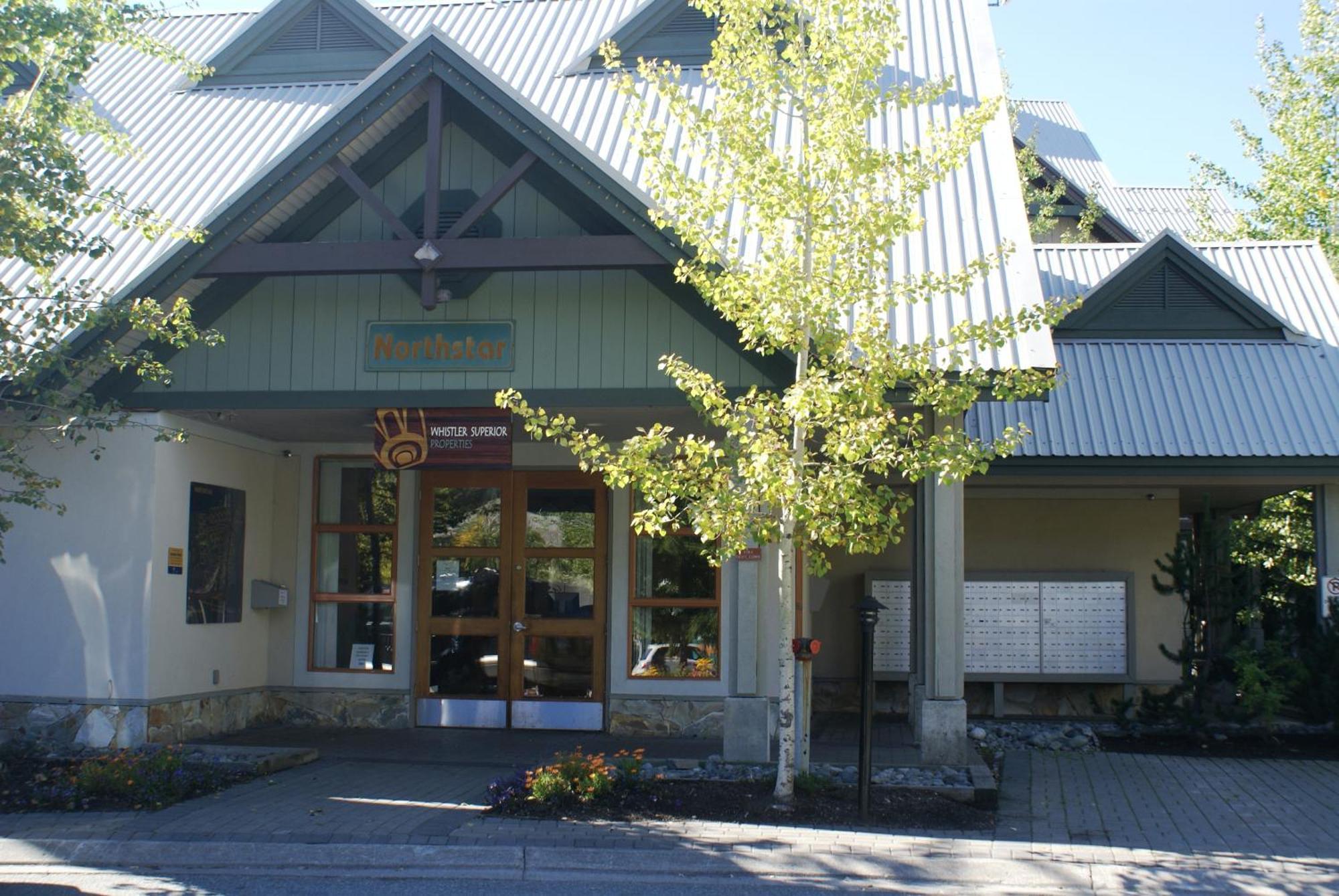 Whistler Superior Properties Bagian luar foto