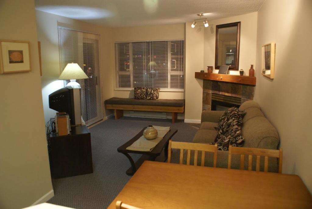 Whistler Superior Properties Ruang foto